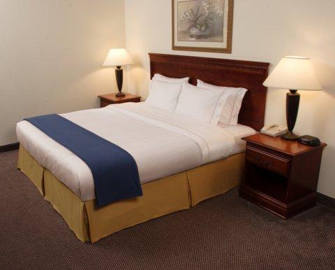 Holiday Inn Express Hotel & Suites Swift Current By Ihg Bagian luar foto