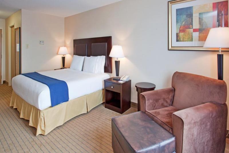 Holiday Inn Express Hotel & Suites Swift Current By Ihg Ruang foto